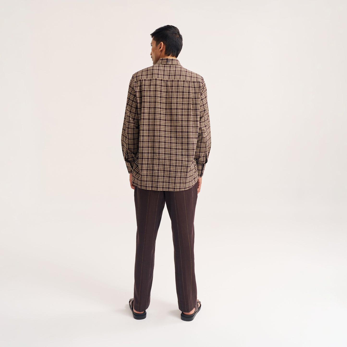 Full sleeve dark brown check shirt in relaxed fit