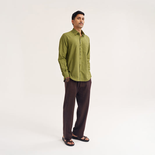 Regular fit green check handwoven shirt front view