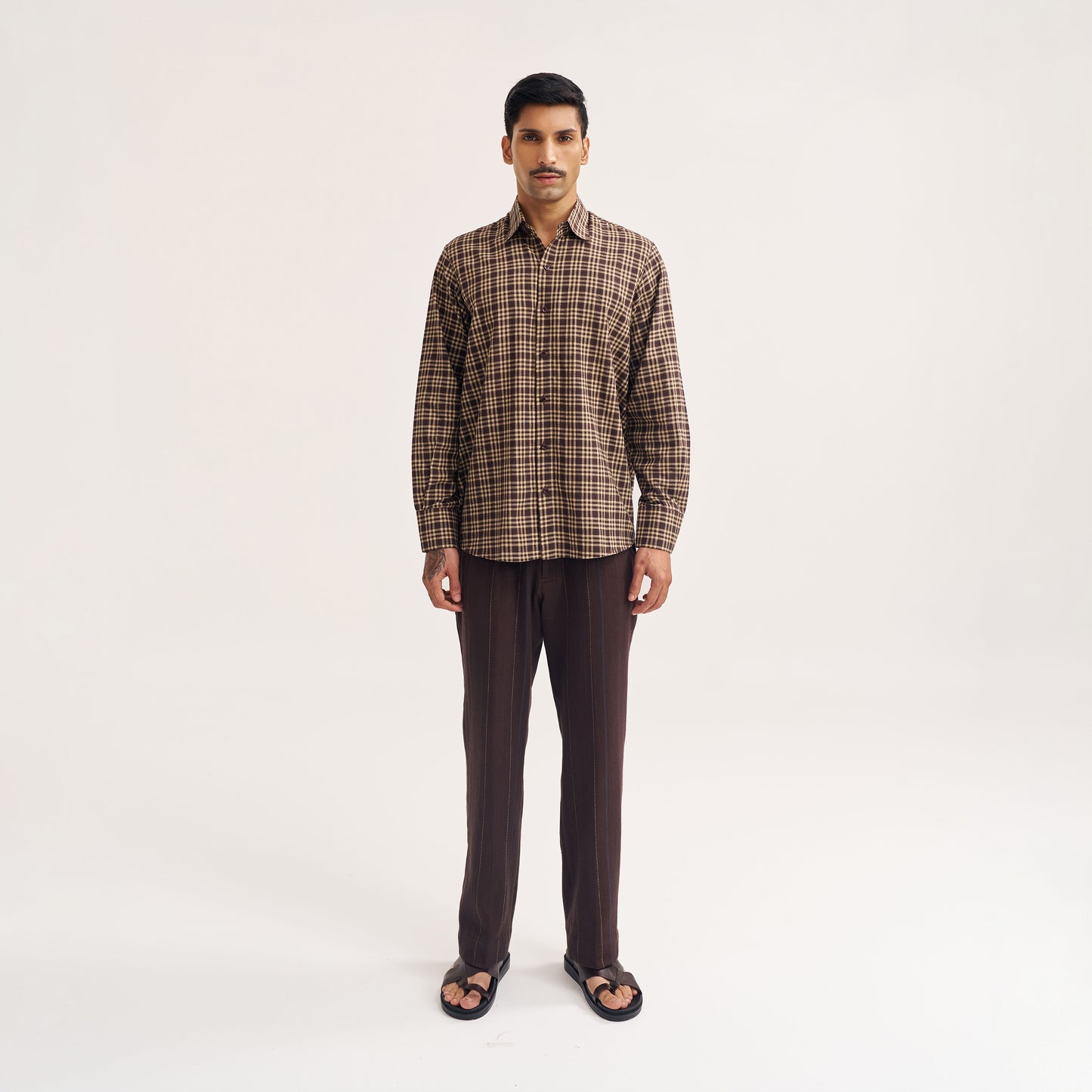 Artisanal handwoven cotton shirt in dark brown