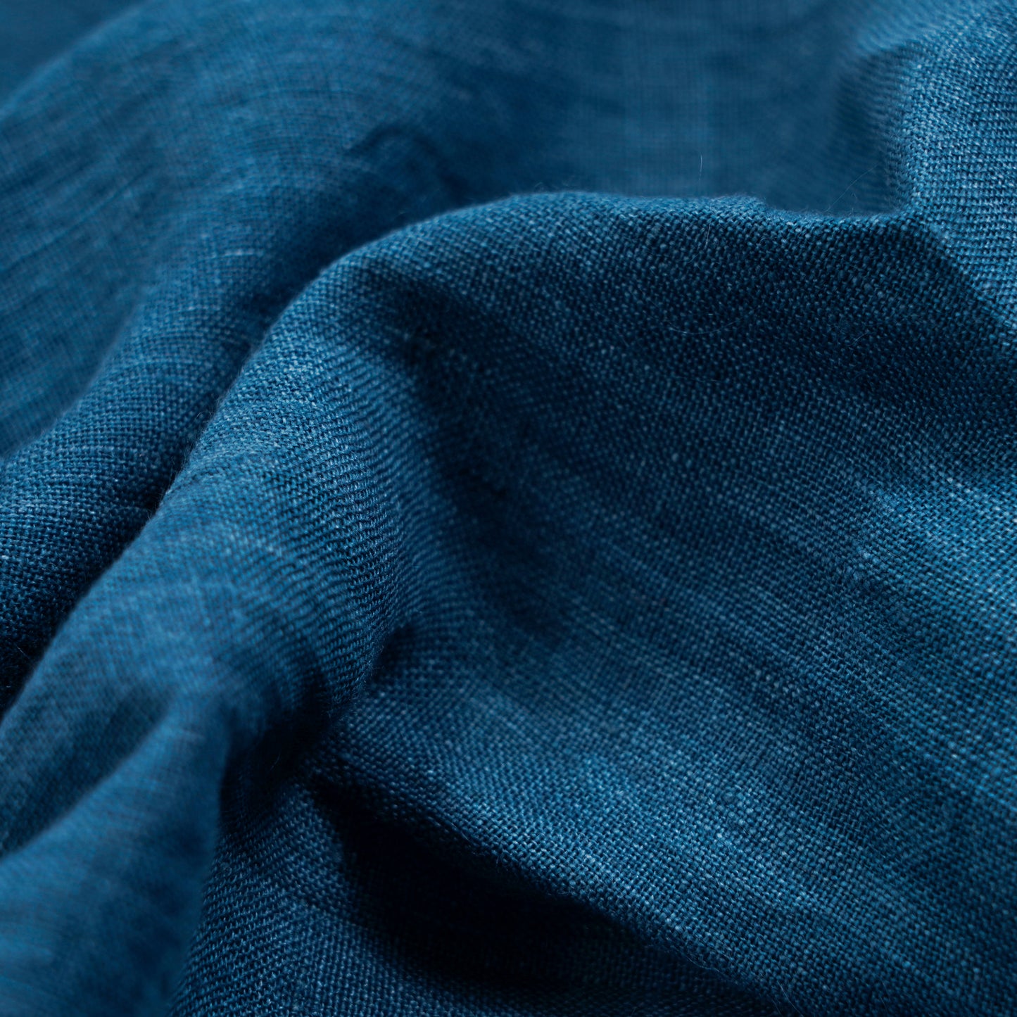 REGULAR FIT INDIGO LINEN SHIRT