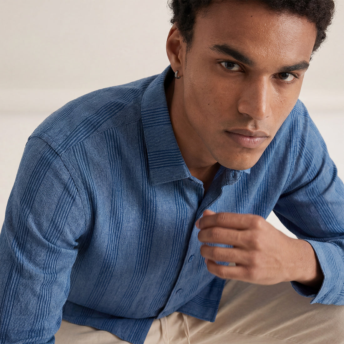 RELAXED FIT INDIGO STRIPES HANDWOVEN COTTON SHIRT